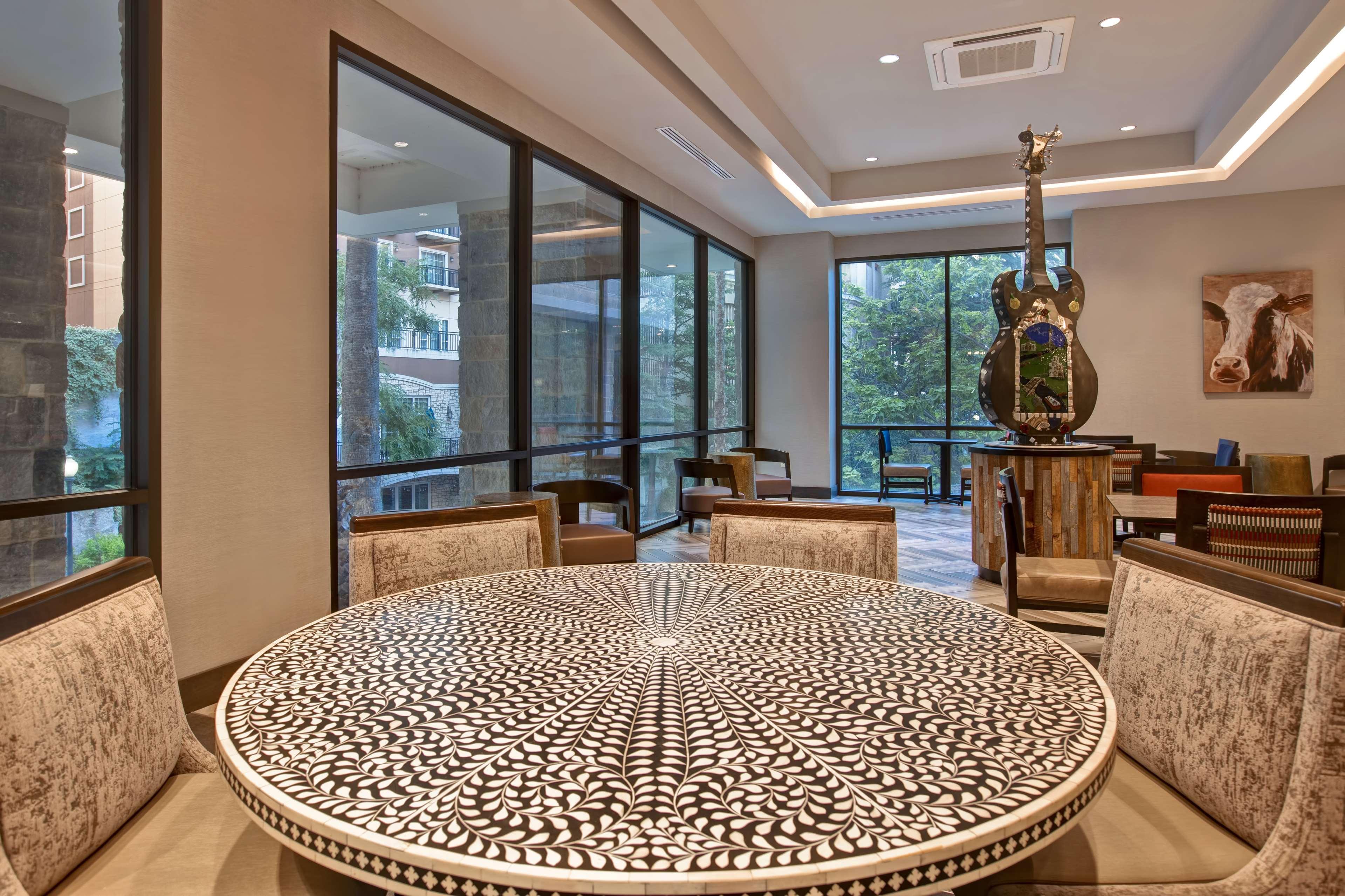 Home2 Suites By Hilton San Antonio On The Riverwalk Bagian luar foto